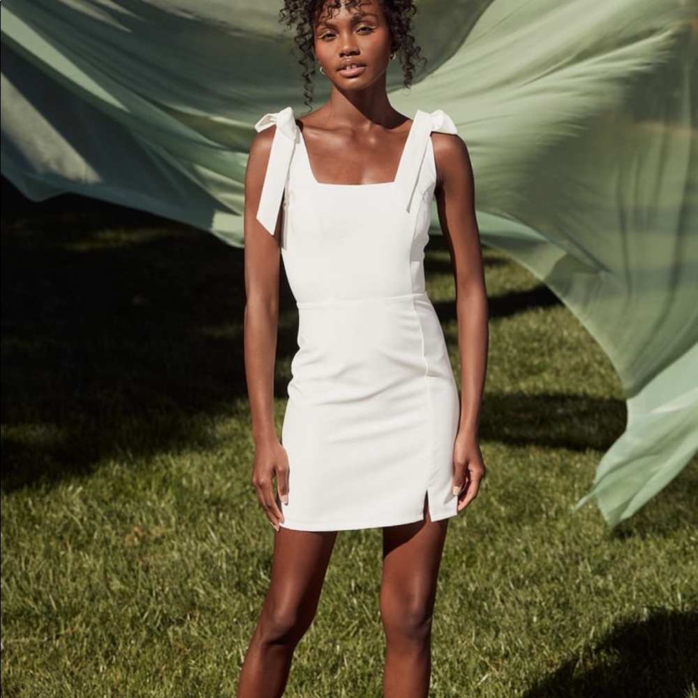 Lulu’s white mini dress - size M